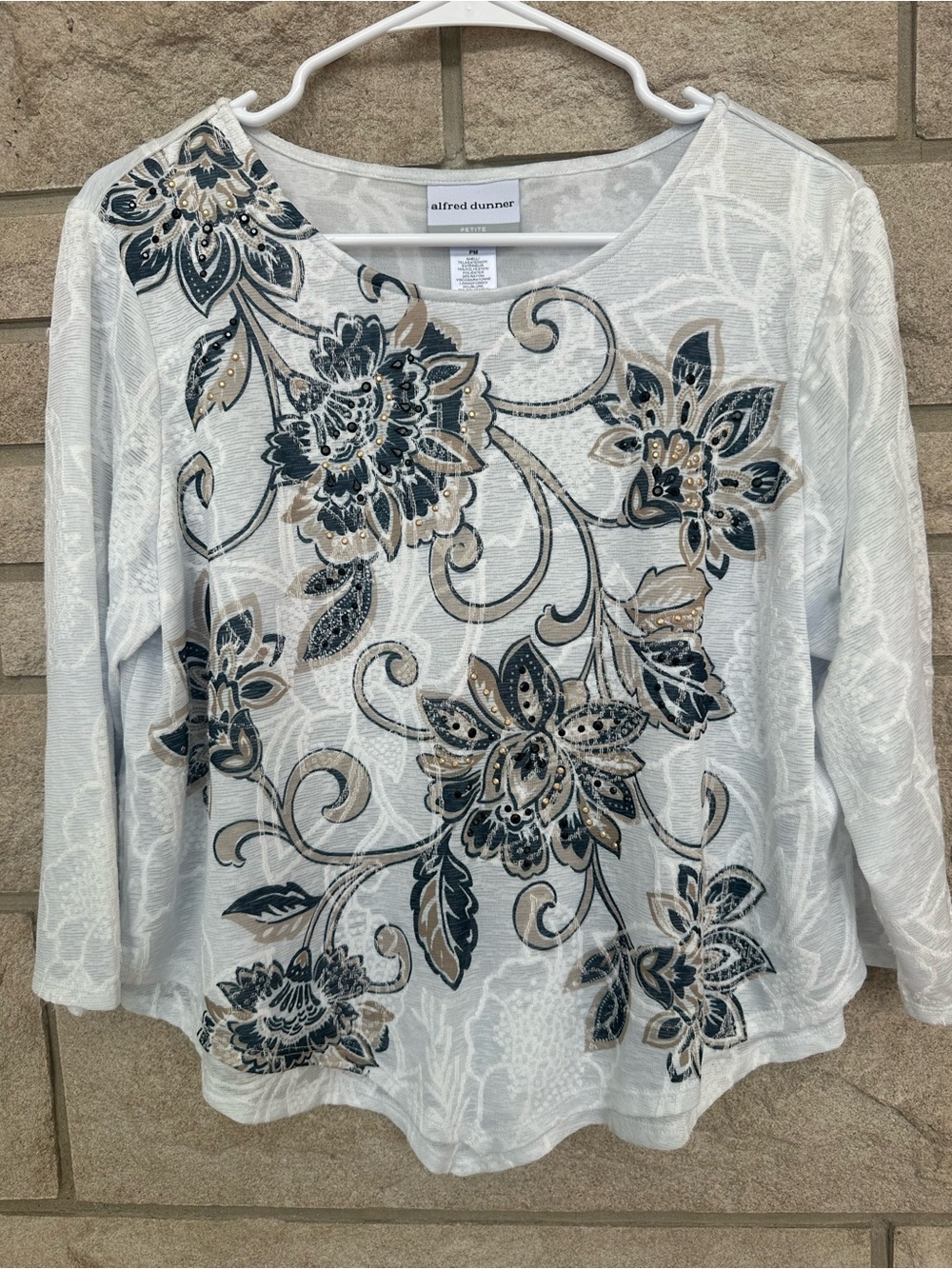 Alfred Dunner White Floral Embellished Long-Sleeve Top with Navy and Tan Accents